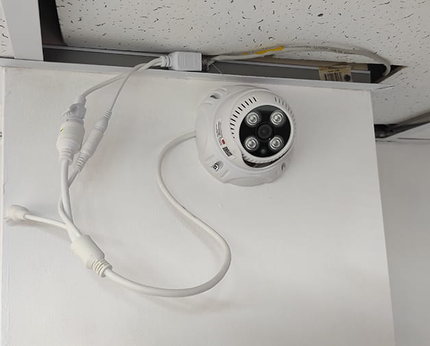 Подключение IP-камеры WebGlazok с облачным хранилищем сетевым кабелем